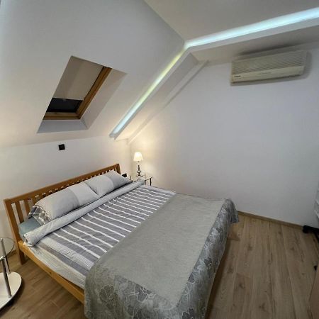 City Center Apartment Belgrad Exteriör bild