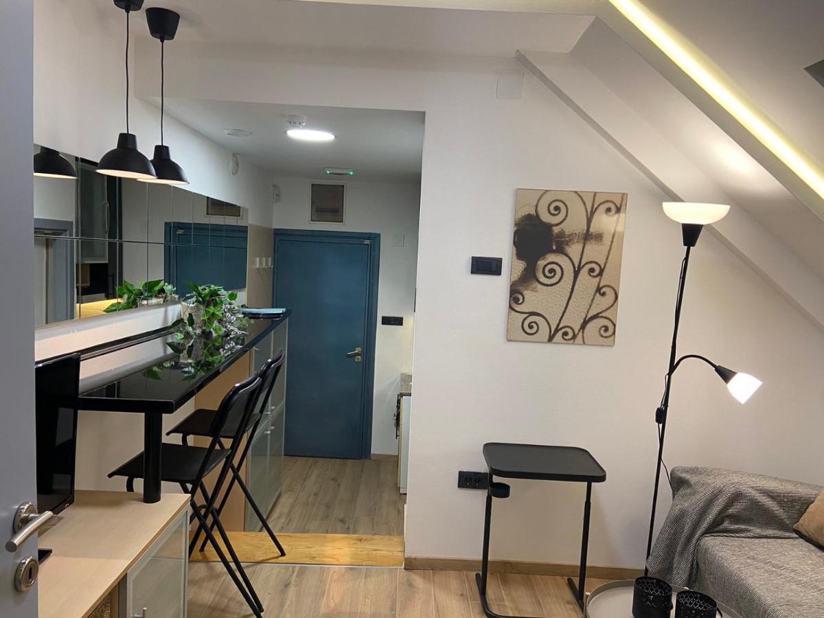 City Center Apartment Belgrad Exteriör bild